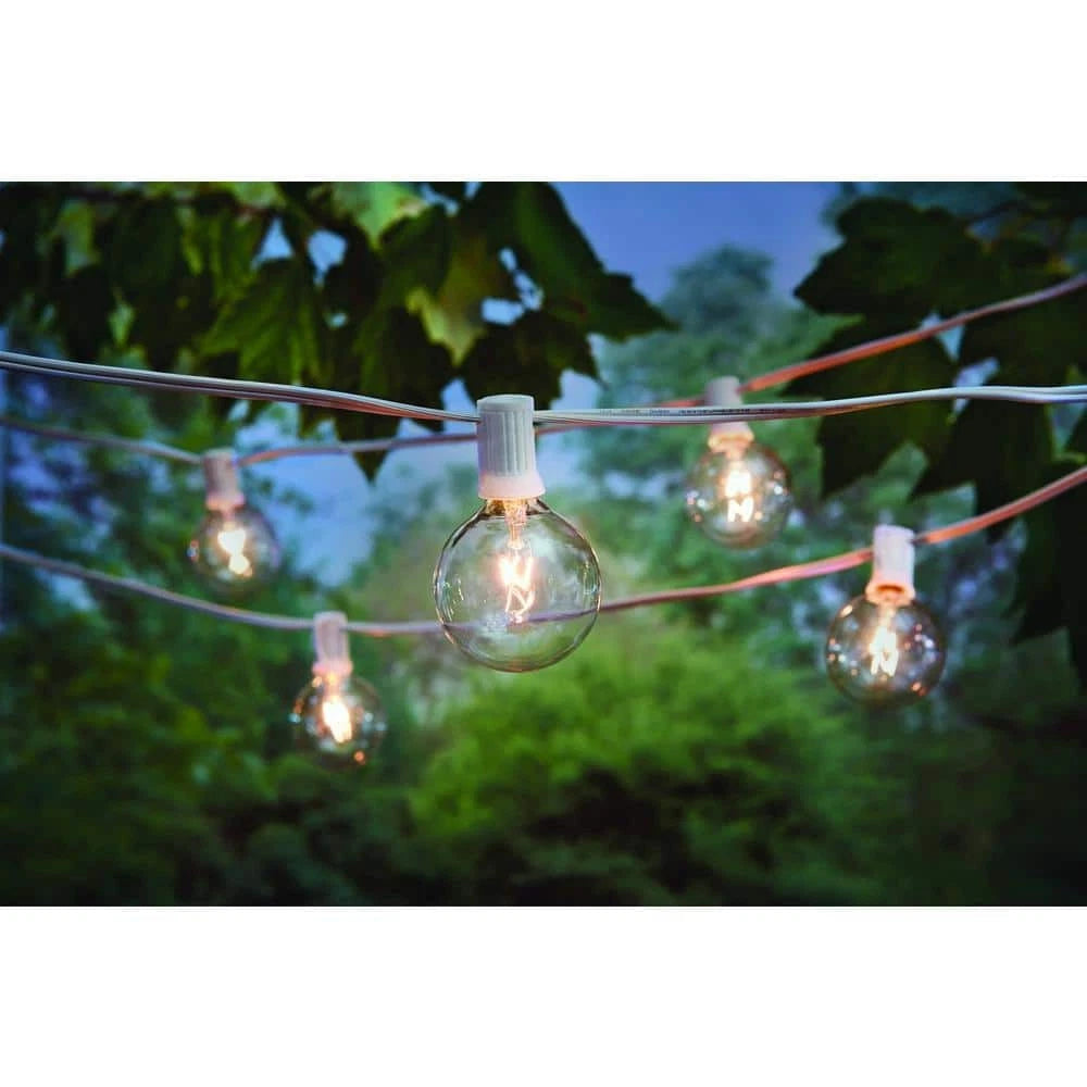 Hampton Bay 1005 698 523 | 12-Light 12 ft. Outdoor/Indoor Plug-In Incandescent G50 Bulb String Light