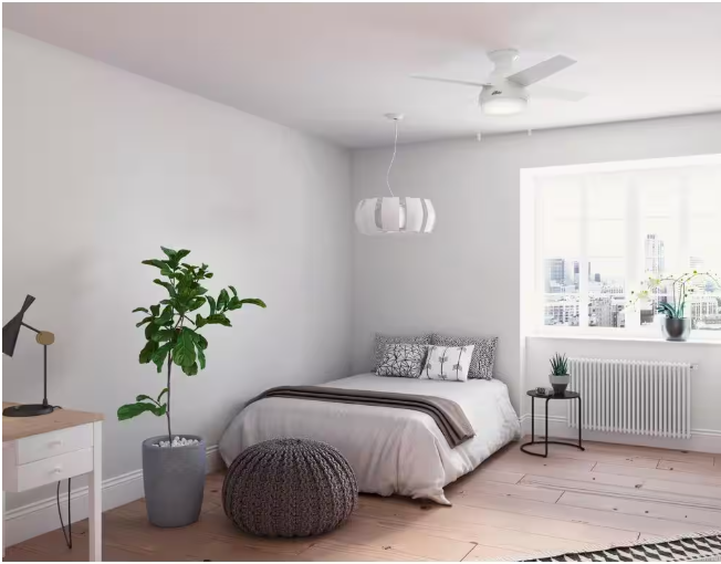 Hunter 50189 | Ristrello 44 in. LED Low Profile Indoor Fresh White Ceiling Fan with Light Kit