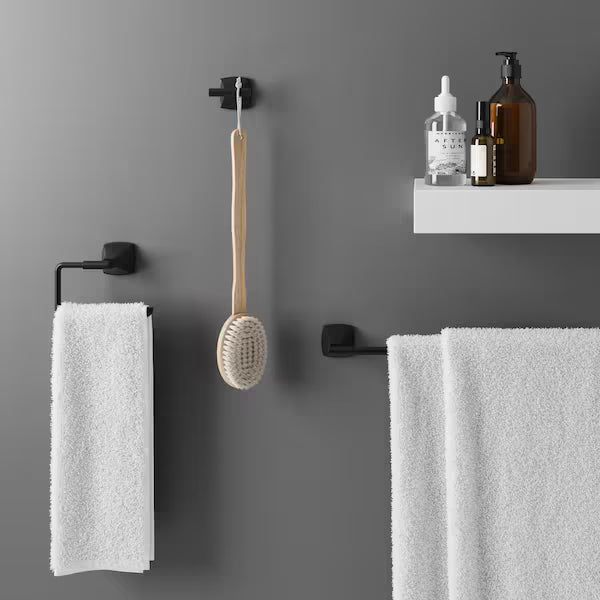 Pfister BTB-BLL2B | Bellance 24 in. Wall-Mount Towel Bar in Matte Black