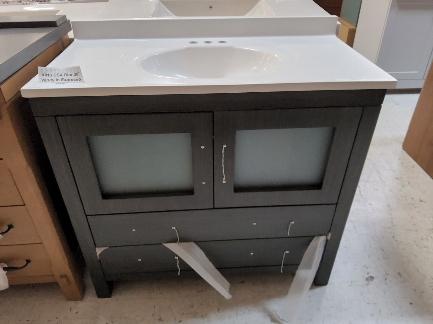 36" Virtu USA Dior Vanity in Expresso TOP INCLUDED: $650
NO TOP: $500
22213456