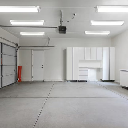 Utilitech 2592125 | 4-ft 4000 Lumens White Cool White LED Flush mount Garage Shop Light