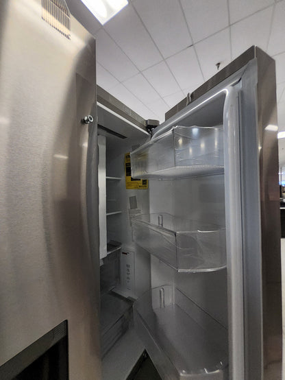 LCFC26XSS LG 26 cu. ft. Smart Counter-Depth MAX French Door Refrigerator with Dual Ice Makers in PrintProof Stainless Steel