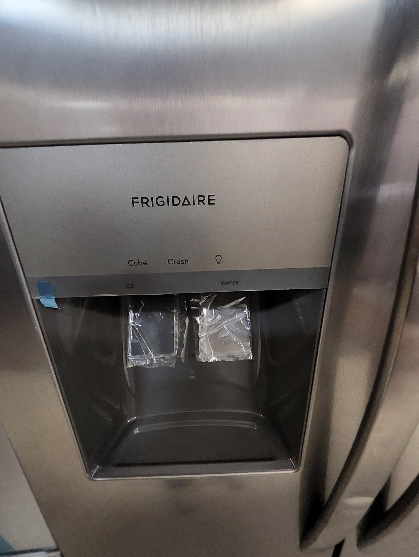 Frigidaire-25-6-cu-ft-Side-by-Side-Refrigerator-with-Ice-Maker-Easycare-Stainless-Steel-ENERGY-STAR MODEL #FRSS26L3AF5