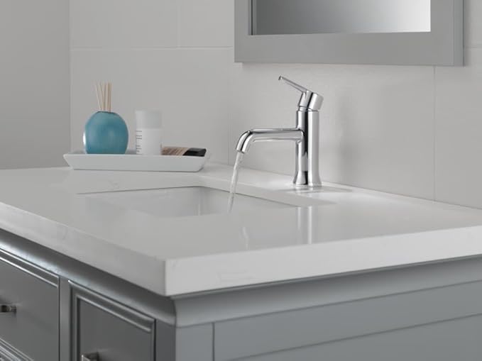 Delta 559LF-MPU | Single Hole Bathroom Faucet with Metal Push Pop-Up Drain Assembly