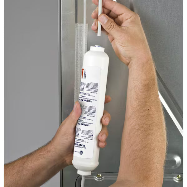 GE Appliances GXRTDR | Universal In-line Water Filtration System for Refrigerators or Icemakers