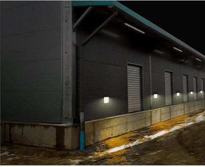 Commercial Electric 1002 076 262 | LED Outdoor Flood Light – 75W Equivalent