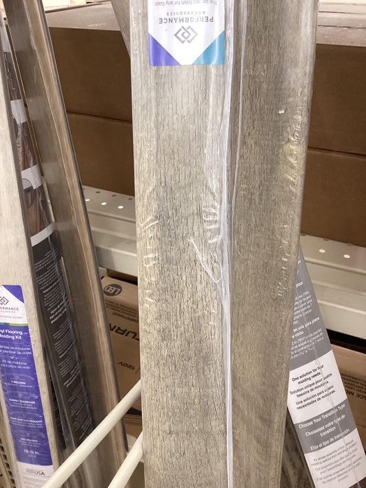 Stair nose color 05317
