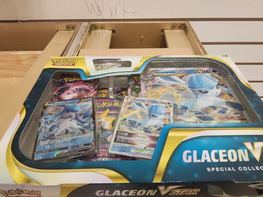 Pokemon trading card game- Glaceon V Star "Special Collection" 9072346