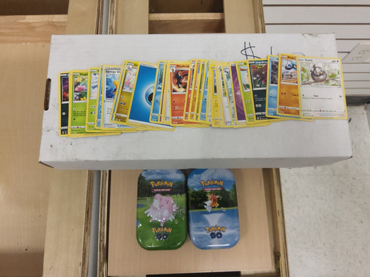 Box of pokemon trading cards 0091826