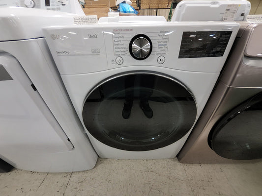 LG Large capacity gas dryer in white MODEL# DLGX4201W 9836466123