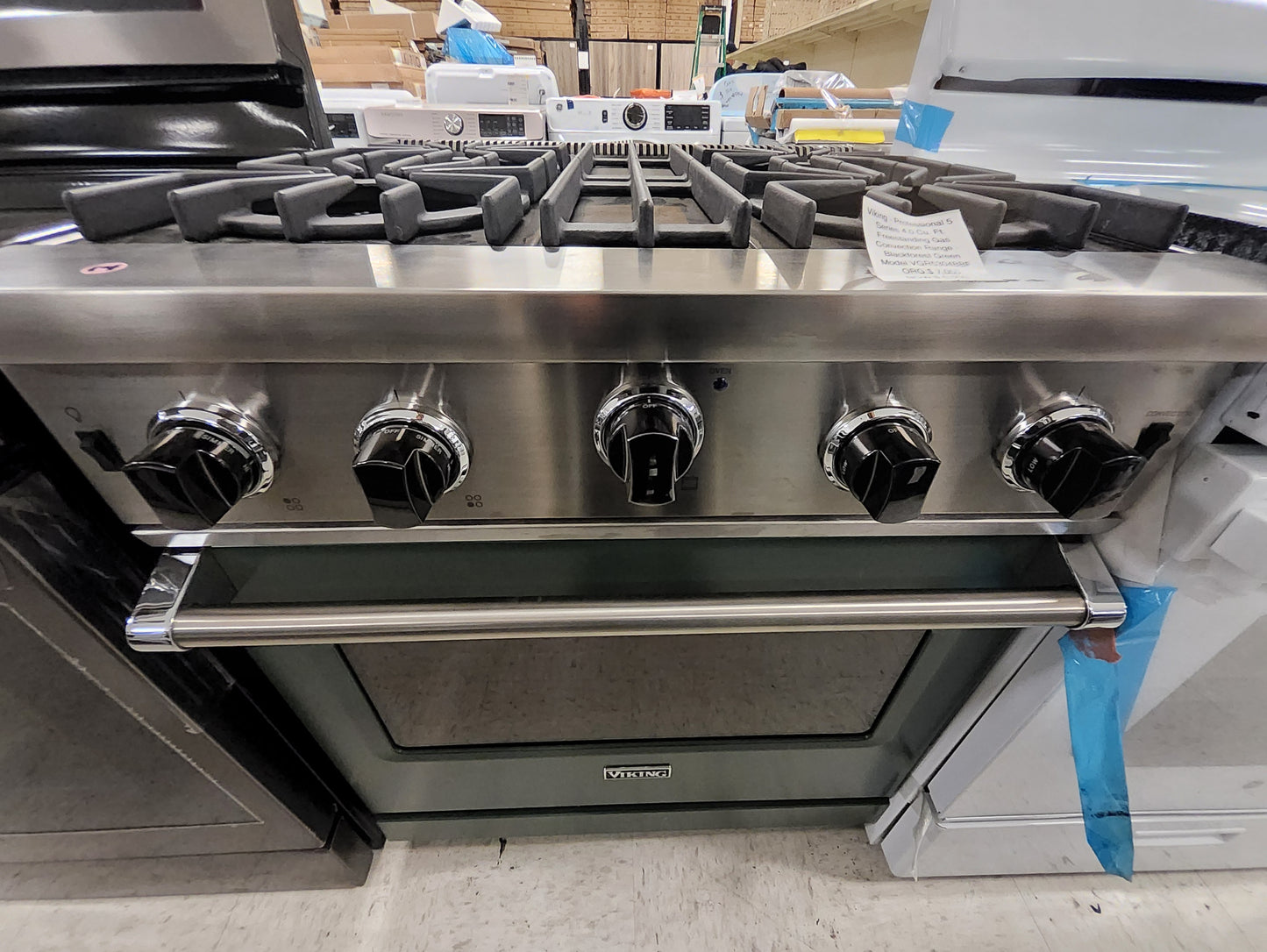 VIKING gas range in Blackforest Green VGR5304BBF 09723588