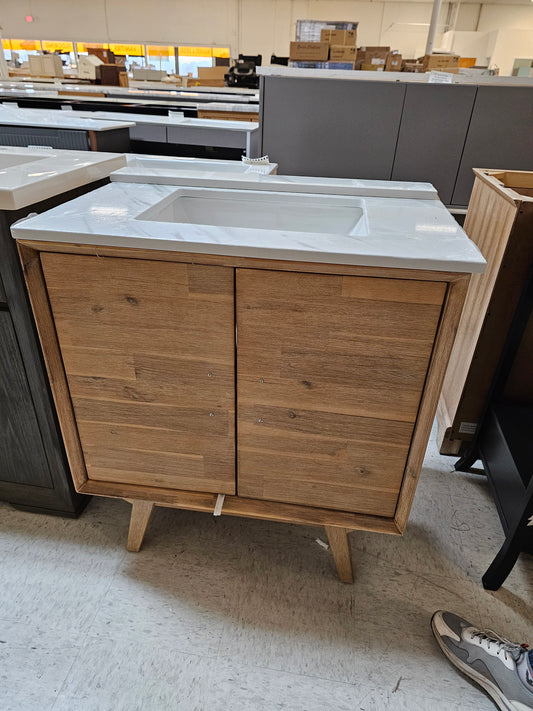 30" single Sink vanity TOP INCLUDED: $450
NO TOP: $350     123454984